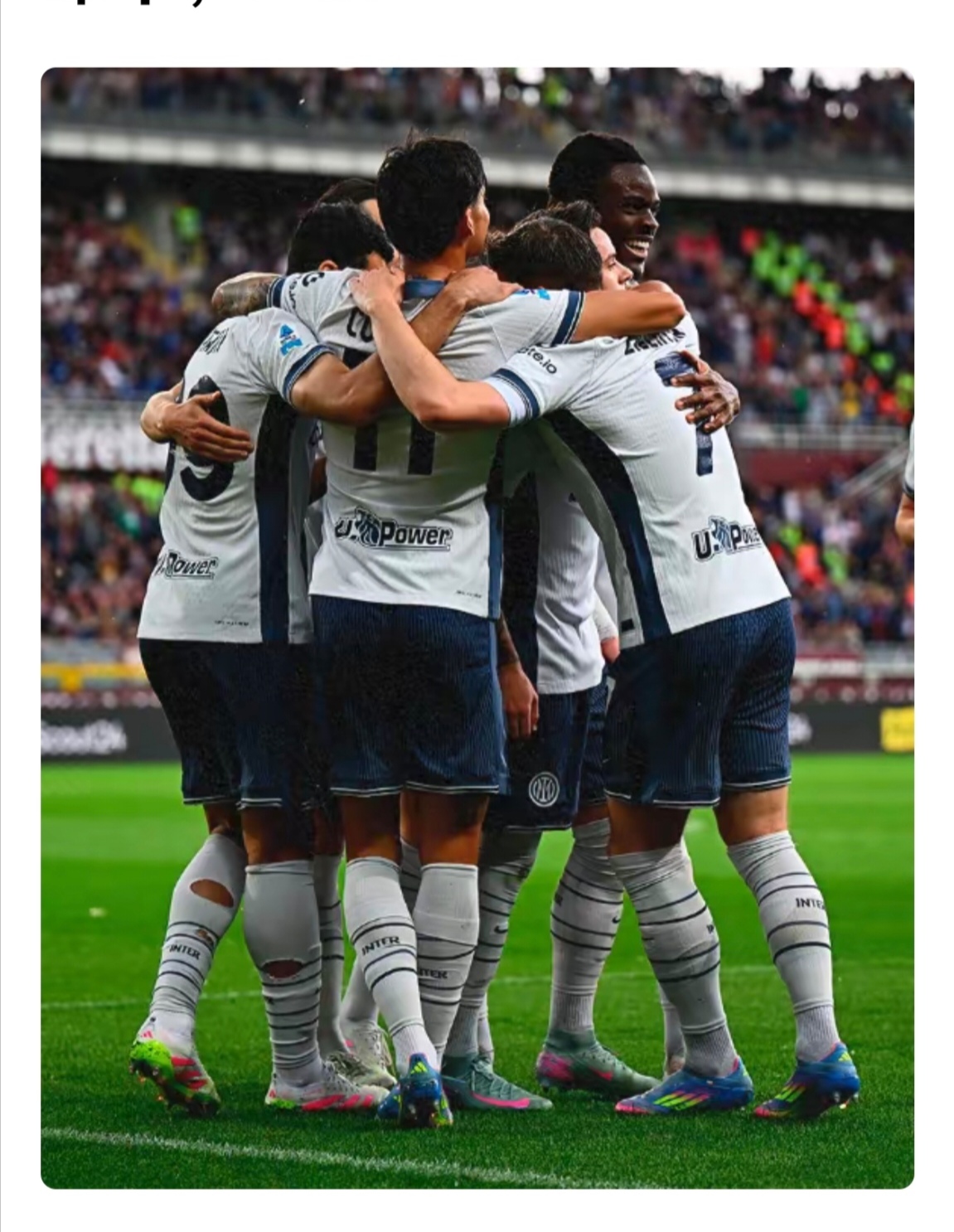 罗马官方宣布续约功勋球员,为球队带来稳定人心的简单介绍 罗马官方宣布续约功勋球员,为球队带来稳定人心的简单介绍