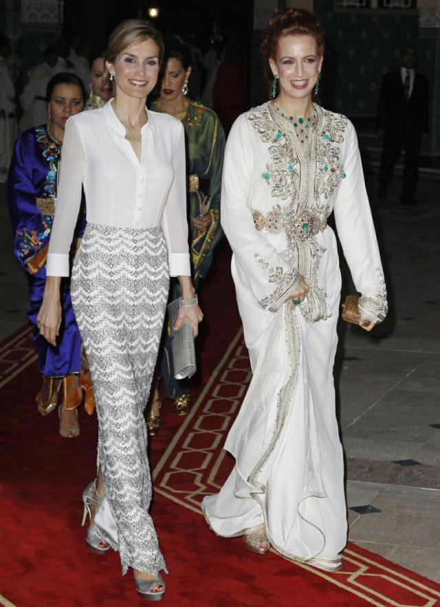 西班牙遭逢挑战，摩洛哥全身而退