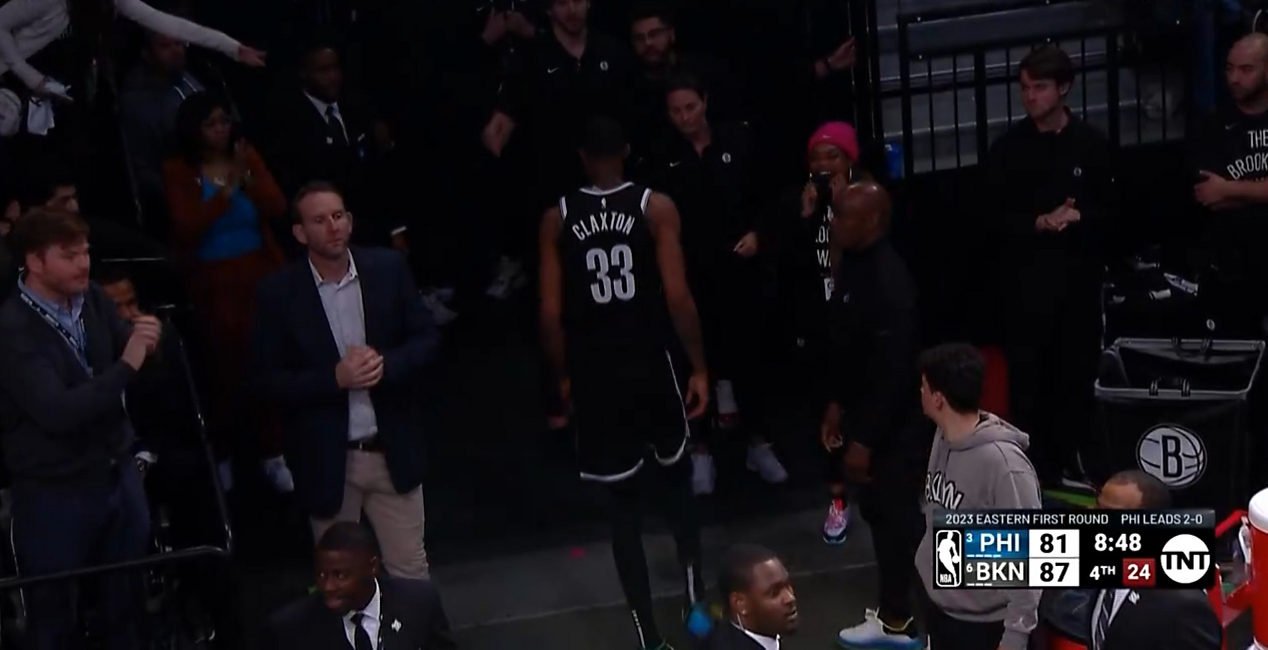 人主场击败篮网，恩比德全场得分达分