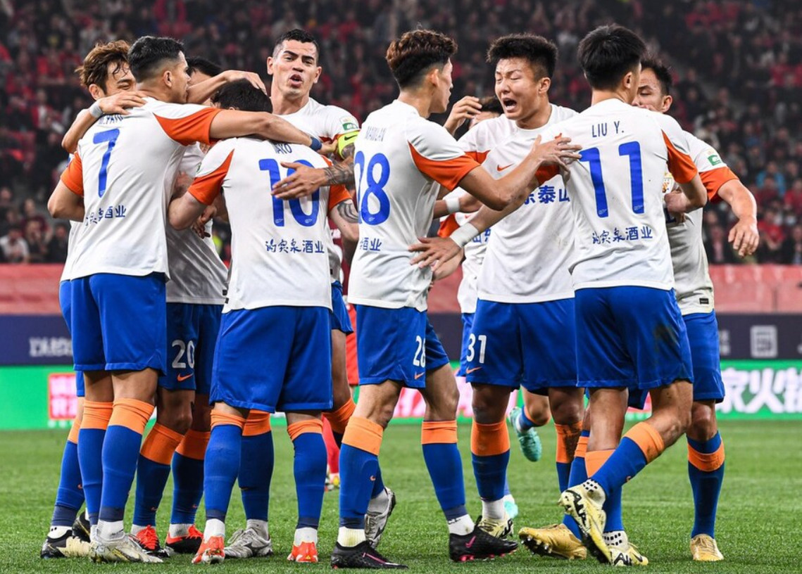 包含上海海港队受伤多人，战斗力下降的词条